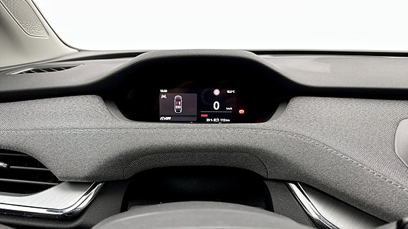 Skoda Enyaq 13 of 21