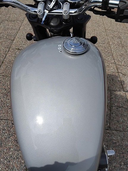 BSA 650 Gold Star Silver Sheen Legacy 6 of 7