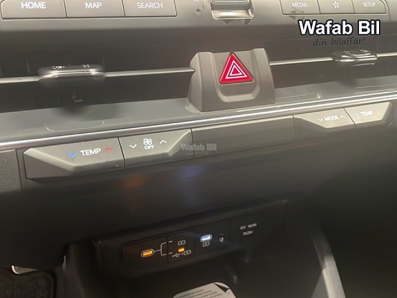 Kia K4 13 of 14
