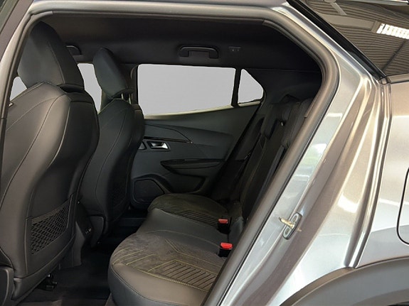 Peugeot 2008 8 of 14