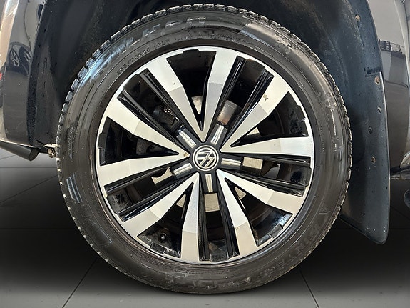 Volkswagen Amarok 14 of 23