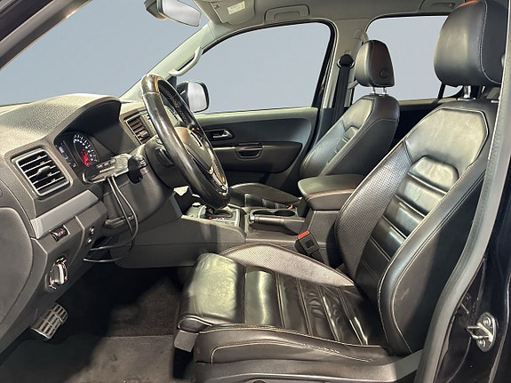 Volkswagen Amarok 7 of 23