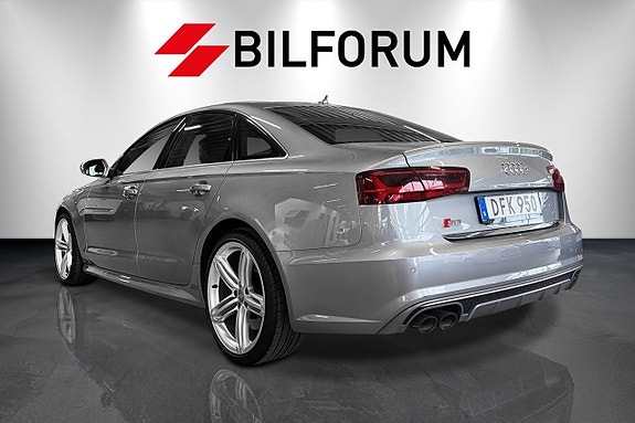 Audi S6 3 of 5