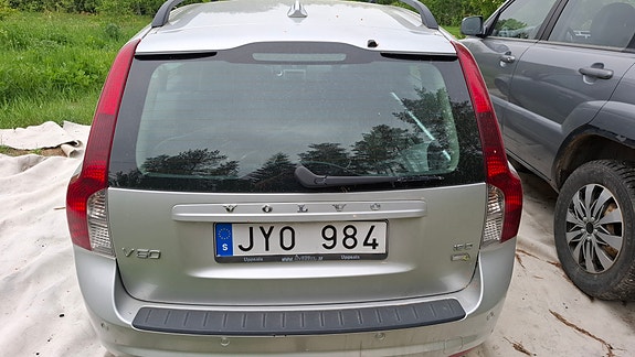 Volvo V50 5 of 5