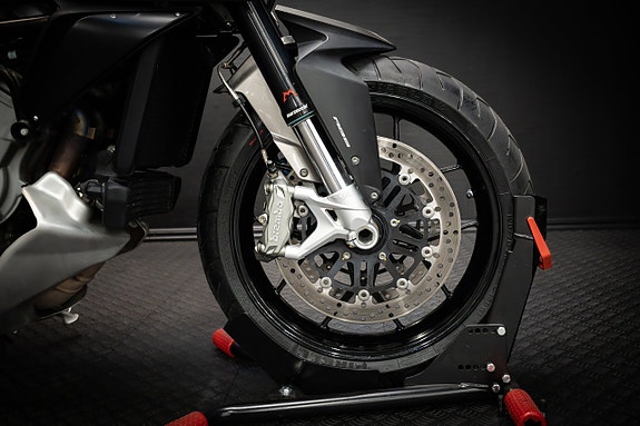 MV Agusta Stradale 800 6 of 17