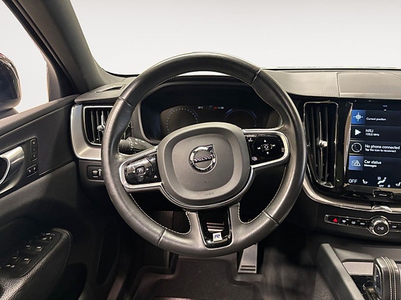 Volvo XC60 14 of 19