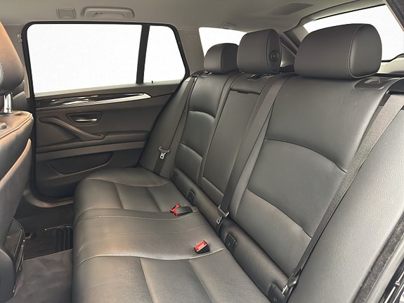 BMW 520d 28 of 30