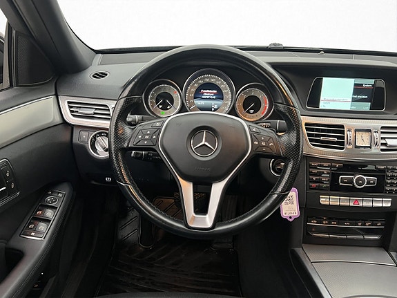 Mercedes-Benz E350 12 of 29