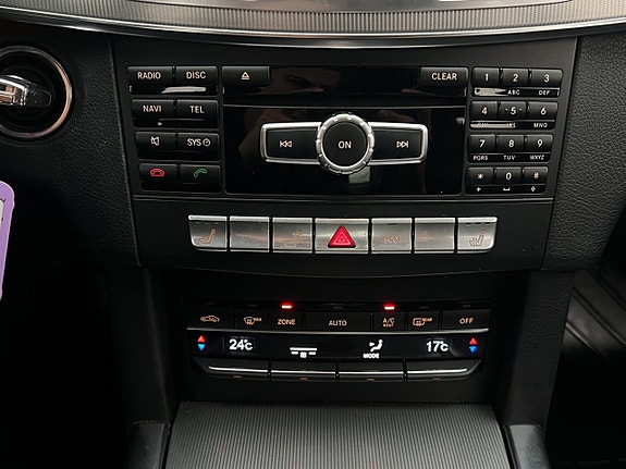 Mercedes-Benz E350 19 of 29