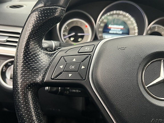 Mercedes-Benz E350 14 of 29