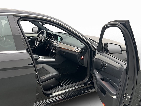 Mercedes-Benz E350 22 of 29