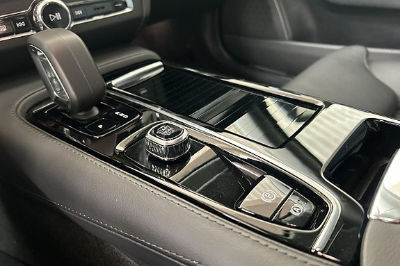 Volvo V90 22 of 30