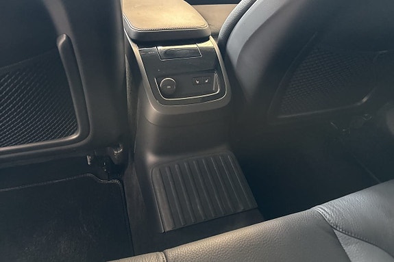 Volvo V90 14 of 29