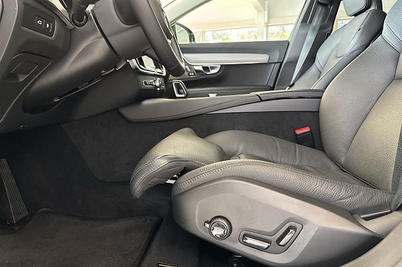 Volvo V90 15 of 29