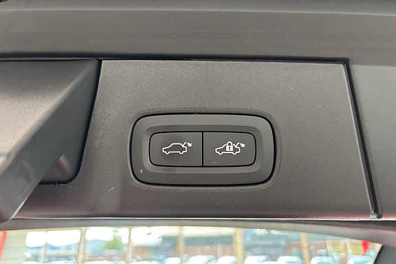 Volvo V90 13 of 29