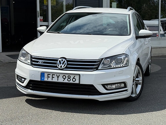 Volkswagen Passat 2 of 5