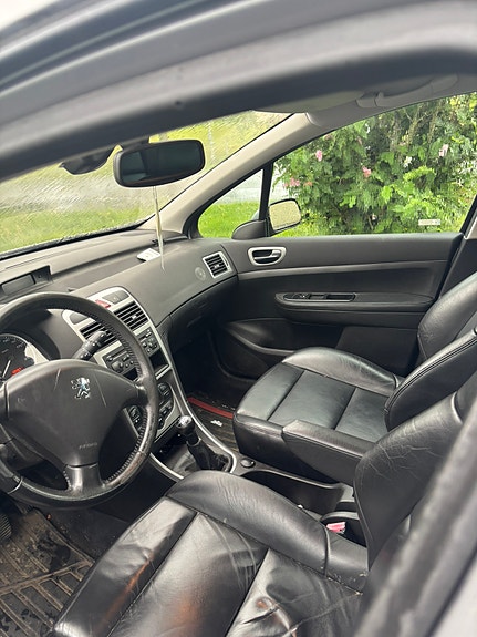 Peugeot 307 5 of 5