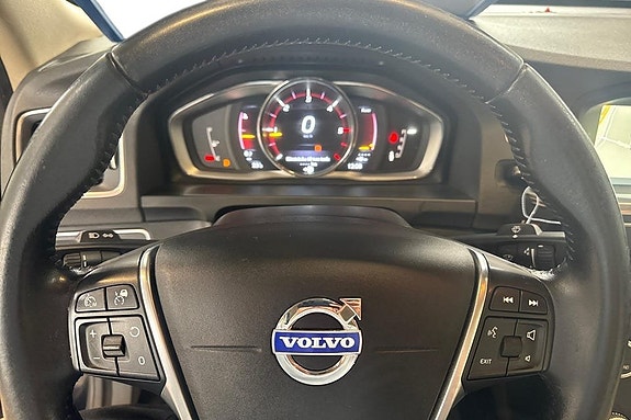 Volvo S60 13 of 29