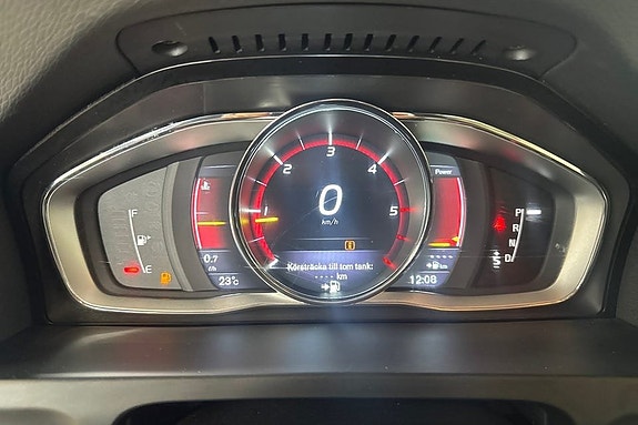 Volvo S60 14 of 29