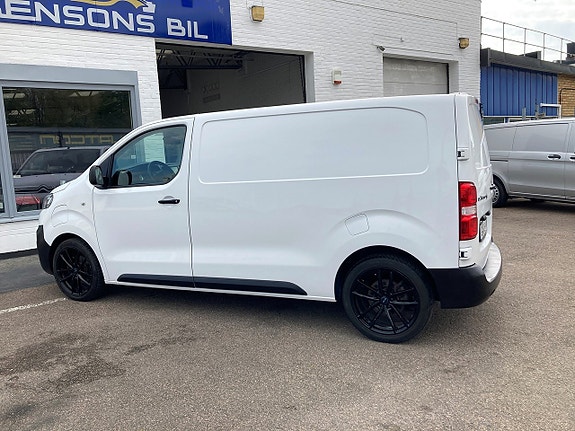 Citroen E-Jumpy 10 of 22