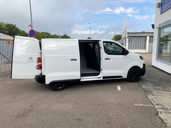 Citroen E-Jumpy 12 of 22