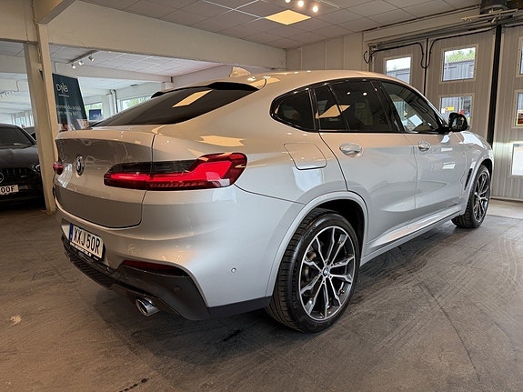 BMW X4 4 of 5