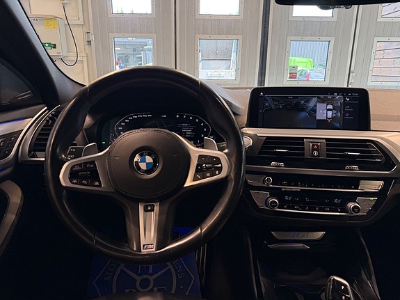 BMW X4 8 of 30
