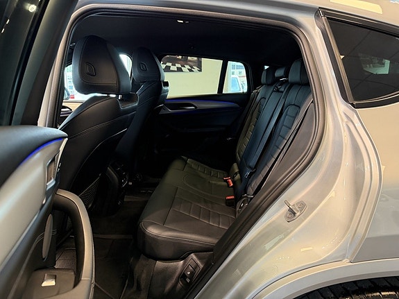 BMW X4 29 of 30