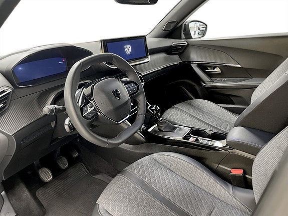 Peugeot 2008 5 of 5