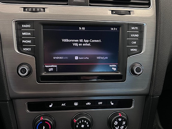 Volkswagen Golf I 19 of 21