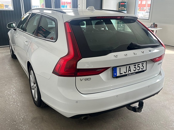 Volvo V90 9 of 21
