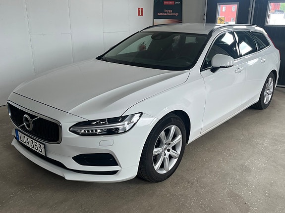 Volvo V90 3 of 5