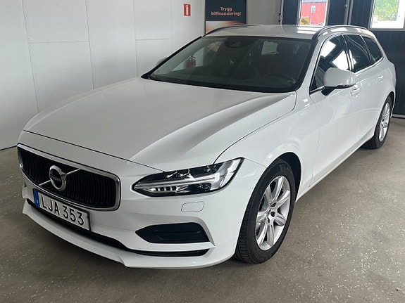 Volvo V90 4 of 5