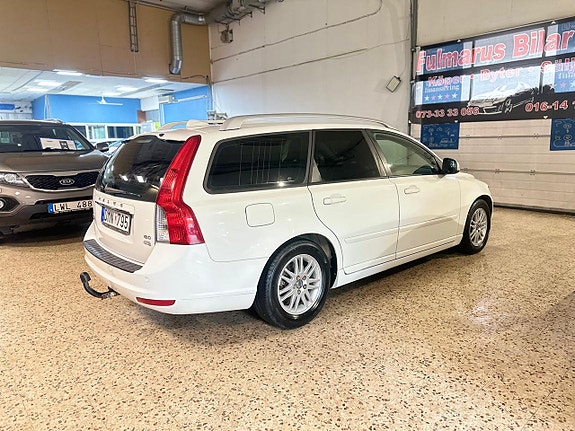 Volvo V50 5 of 5