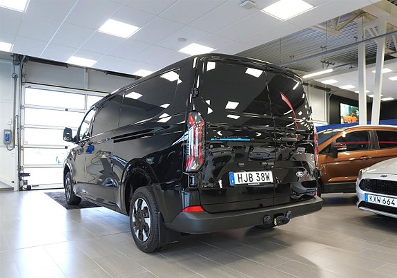 Ford Transit Custom 5 of 5
