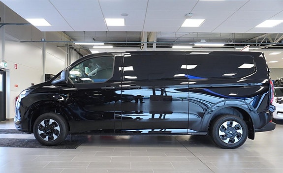 Ford Transit Custom 4 of 5