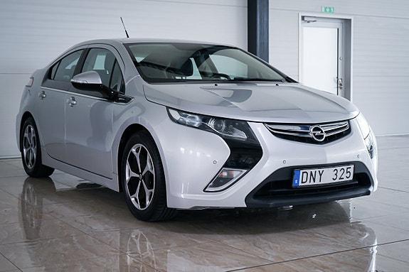 Opel Ampera 3 of 5