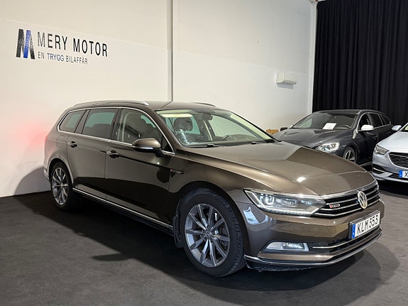 Volkswagen Passat 2 of 5