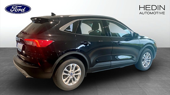 Ford Kuga 2 of 9