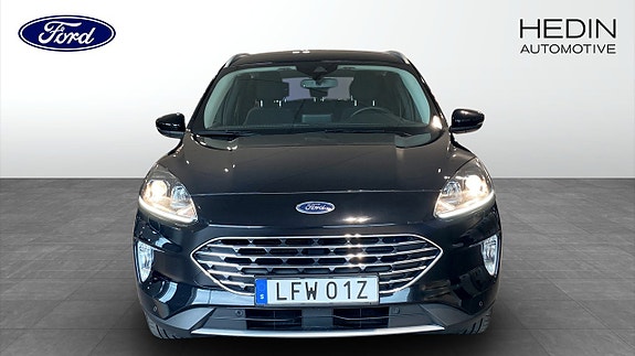 Ford Kuga 8 of 9