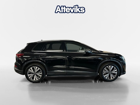 Audi Q4 e-tron 2 of 5