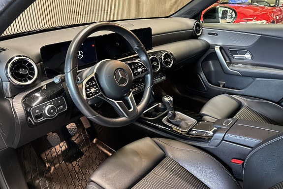 Mercedes-Benz A180 5 of 5
