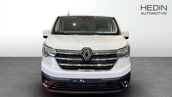 Renault Trafic 8 of 15