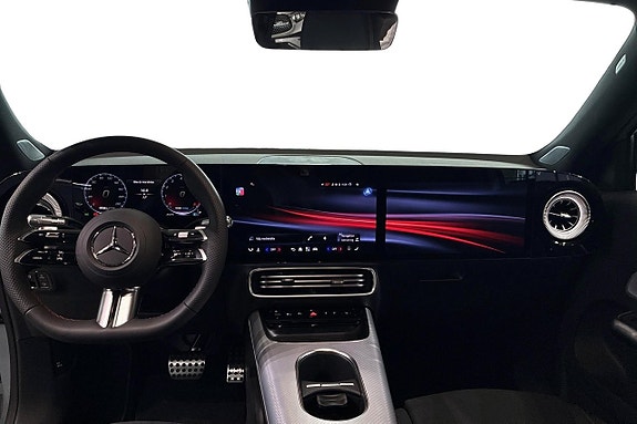 Mercedes-Benz GLB220 8 of 13