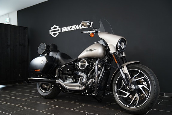 Harley-Davidson FLSB Sport Glide Cobra 3 of 10