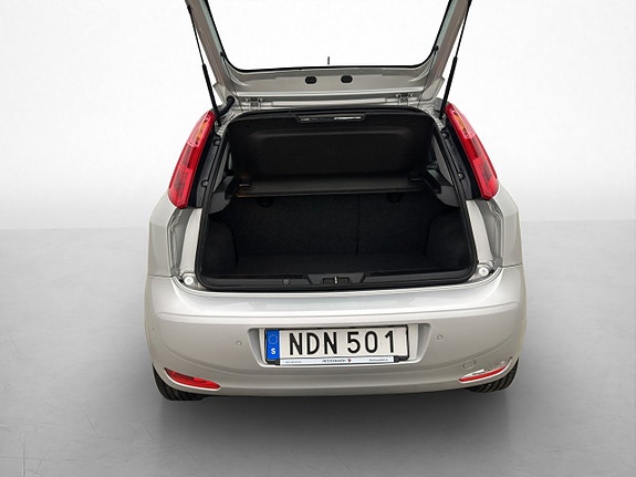 Fiat Punto 24 of 28