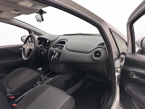 Fiat Punto 22 of 28