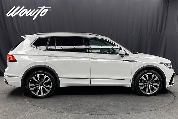 Volkswagen Tiguan Allspace 3 of 5