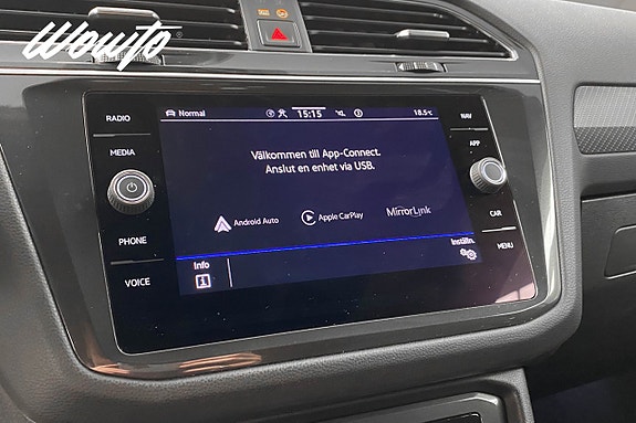 Volkswagen Tiguan Allspace 17 of 23