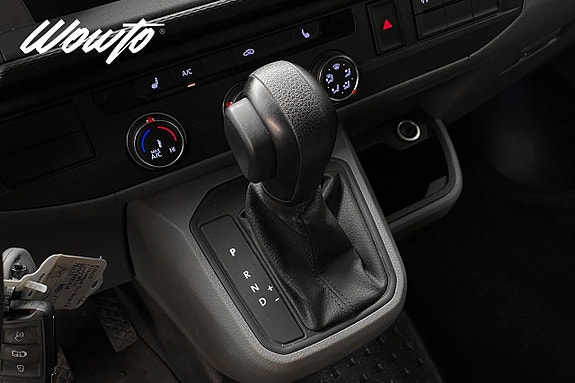 Volkswagen Transporter 12 of 21